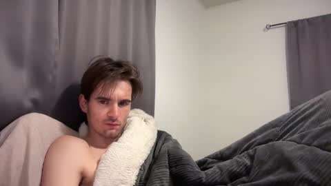 alleycat2001 online show from 12-01-25, 09:14