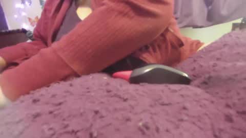 Alli Kat online show from 12-13-24, 06:16