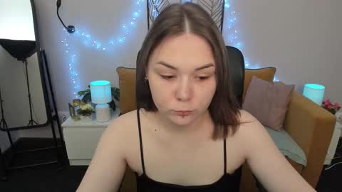 Blair online show from 09-12-25, 02:55