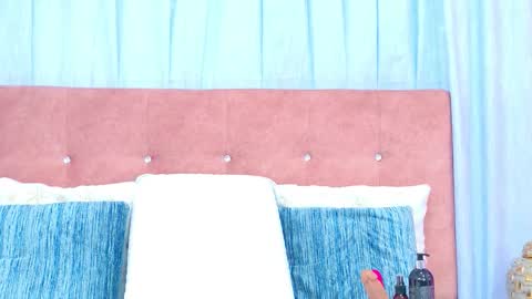 Allicia online show from 10-27-25, 07:18