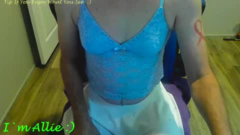 Allie online show from 09-13-25, 02:17