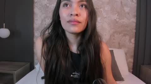 Snapshot of allie_bruce chatting on 05-09-26, 08:14 A L L I E online show from 05-09-26, 08:14
