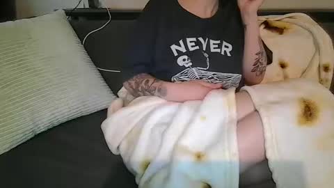 alliebearx online show from 05-28-26, 03:15