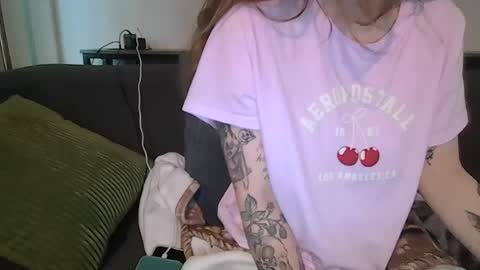 alliebearx online show from 07-04-26, 02:23