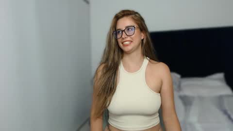 Snapshot of allieemod chatting on 02-06-25, 05:46 allieemod online show from 02-06-25, 05:46