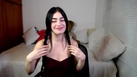 Allie  online show from 01-08-25, 05:27