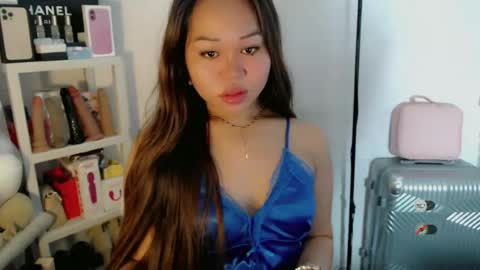 Snapshot of allirah20x chatting on 06-14-26, 02:24 Allirah online show from 06-14-26, 02:24