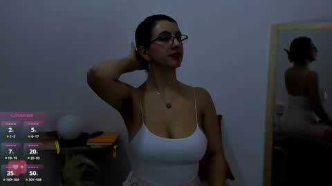 Snapshot of allison0724 chatting on 02-13-26, 07:54 online show from 02-13-26, 07:54