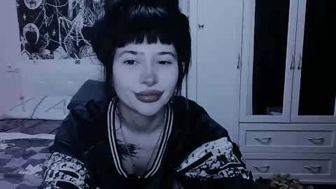 Snapshot of allisondeetz chatting on 05-14-26, 05:20 Alis online show from 05-14-26, 05:20