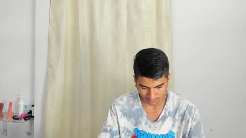 Snapshot of allisonjustingb chatting on 01-09-25, 03:26 AllisonJustin online show from 01-09-25, 03:26