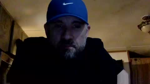 Snapshot of allitrunnin chatting on 03-01-26, 06:26 allitrunnin online show from 03-01-26, 06:26