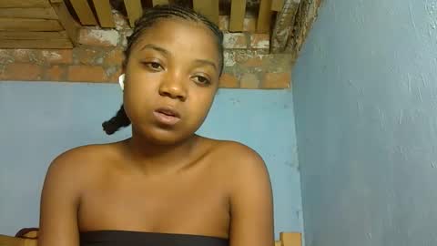 allizida01 online show from 02-18-26, 06:26