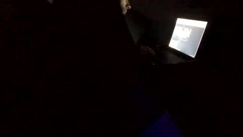 Snapshot of allthewayup10 chatting on 03-05-25, 11:06 allthewayup10 online show from 03-05-25, 11:06