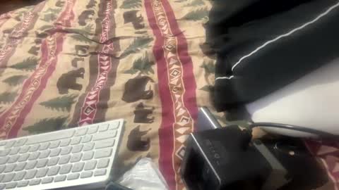 Snapshot of allthewayup10 chatting on 09-12-25, 11:04 allthewayup10 online show from 09-12-25, 11:04