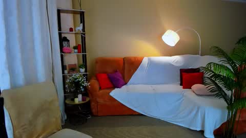 alluringeyess online show from 02-20-26, 04:40