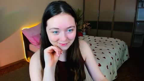 alluringeyess online show from 04-10-26, 12:10