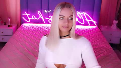 AlwaysHot online show from 03-11-26, 02:17