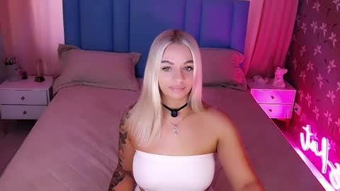 AlwaysHot online show from 06-01-26, 01:51