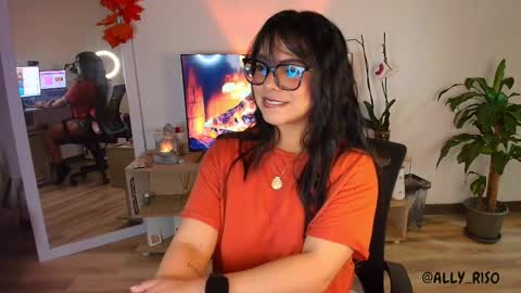 Ally  help me reach 100 satisfaid online show from 11-05-25, 01:49