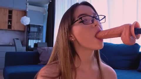 Snapshot of allyaska chatting on 06-23-26, 08:12 Hello dear guys my name is Alaska lets get to know each other better online show from 06-23-26, 08:12