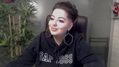         online show from 01-27-25, 11:54