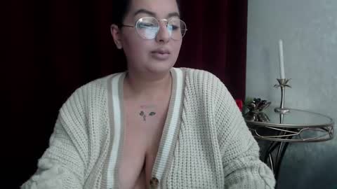 Snapshot of allyiah chatting on 02-12-26, 11:00 online show from 02-12-26, 11:00