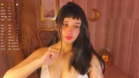 Allysa  online show from 11-13-25, 08:41