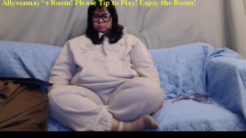 Allyssamay online show from 02-10-26, 04:38