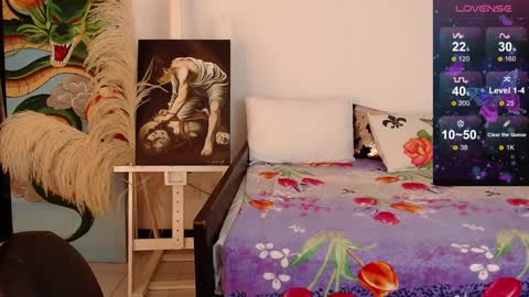 alma_art_ online show from 12-22-24, 12:39