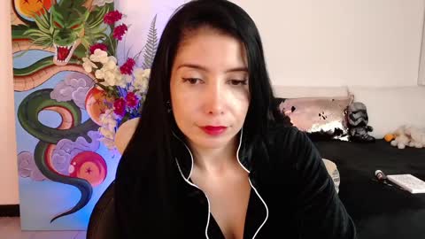 alma_art_ online show from 02-11-25, 01:20