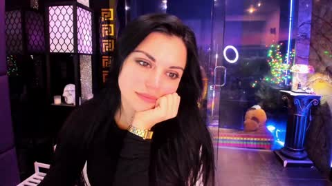 Snapshot of alma_pearl chatting on 12-06-24, 10:16 Alma online show from 12-06-24, 10:16