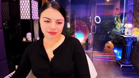Snapshot of alma_pearl chatting on 01-14-25, 08:52 Alma online show from 01-14-25, 08:52