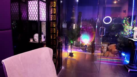 Alma online show from 11-07-25, 07:41