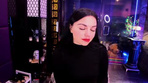 Snapshot of alma_pearl chatting on 06-18-26, 06:57 Alma online show from 06-18-26, 06:57