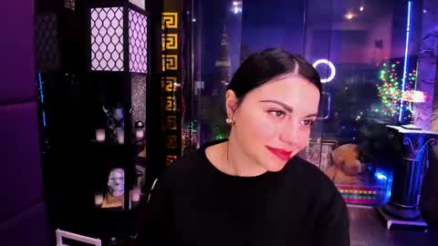 Snapshot of alma_pearl chatting on 07-16-26, 07:14 Alma online show from 07-16-26, 07:14