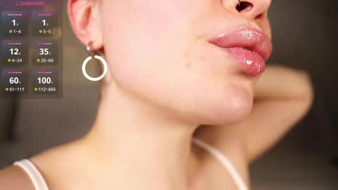 Alma online show from 02-10-25, 03:32