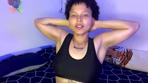 Isahias online show from 12-04-25, 01:48