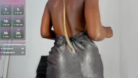 Snapshot of almasaennz chatting on 02-11-25, 09:56   online show from 02-11-25, 09:56