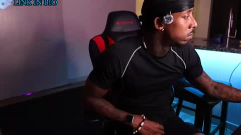 Almightycnote online show from 07-11-26, 02:47