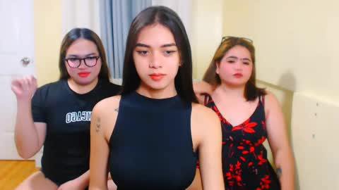 Almira online show from 03-23-26, 01:53