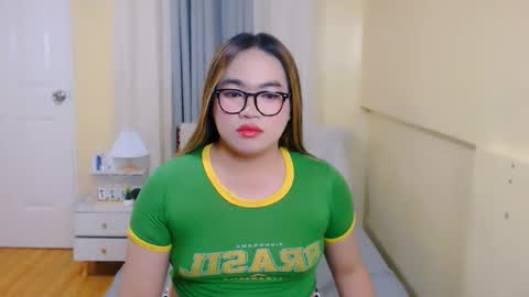 Almira online show from 03-27-26, 12:38