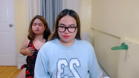 Almira online show from 03-30-26, 02:45