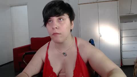 Snapshot of almondonwheels chatting on 02-16-25, 09:05 Almond online show from 02-16-25, 09:05