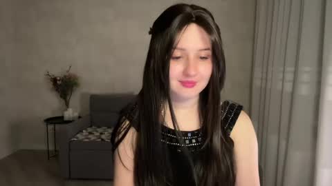 Anna online show from 05-31-26, 07:04
