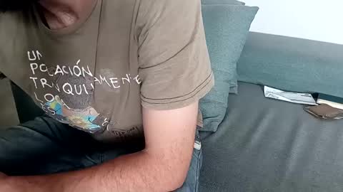 Snapshot of alndr chatting on 10-04-25, 07:01 Alndr drawings online show from 10-04-25, 07:01