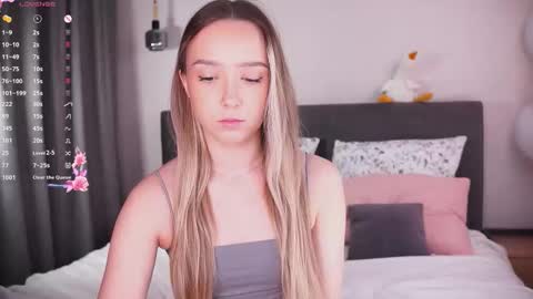 Lia online show from 03-24-26, 03:11