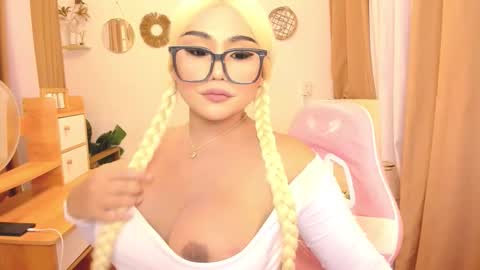 alodia x princess online show from 11-26-25, 12:00