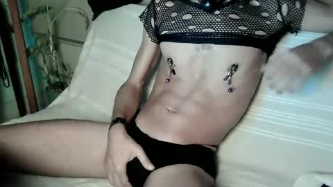 Snapshot of aloja85 chatting on 12-07-24, 11:23 FreedyK online show from 12-07-24, 11:23