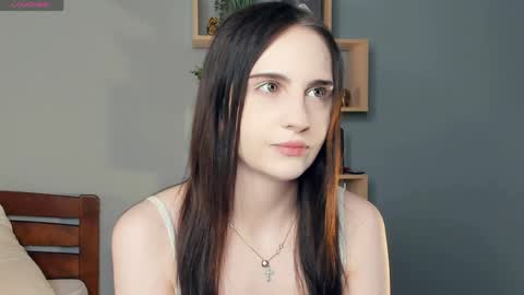 Alona online show from 05-25-26, 07:20