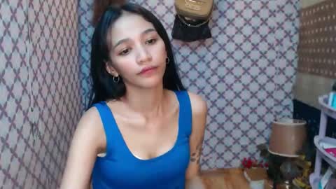 Alondra  online show from 10-23-25, 06:02